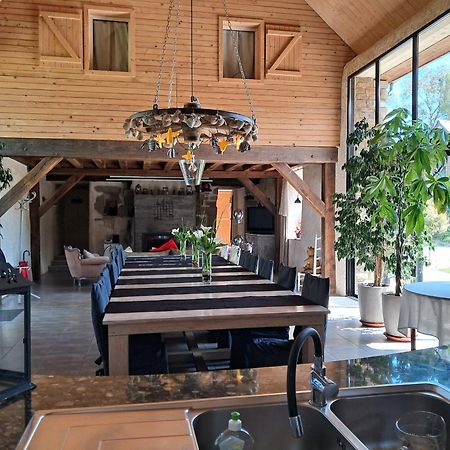 Aux Greniers A Reves Bed & Breakfast Plestan Ngoại thất bức ảnh