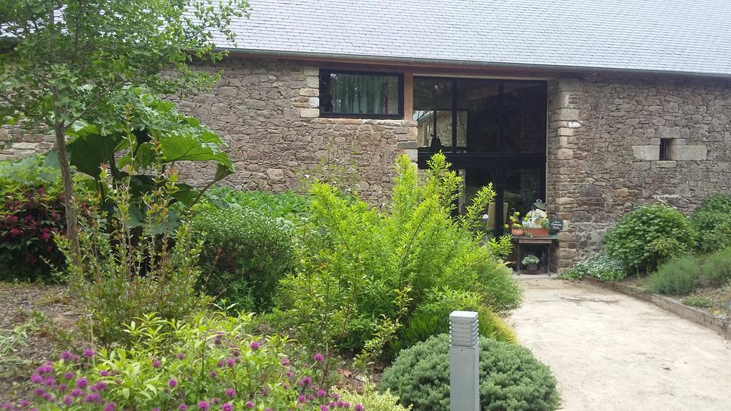 Aux Greniers A Reves Bed & Breakfast Plestan Ngoại thất bức ảnh