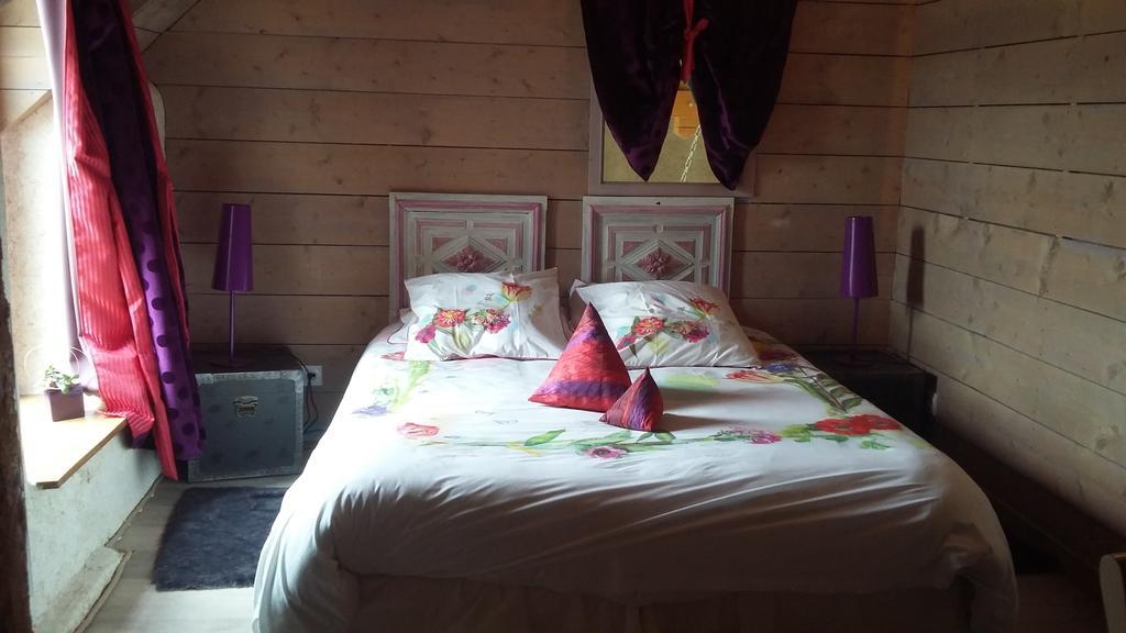 Aux Greniers A Reves Bed & Breakfast Plestan Ngoại thất bức ảnh