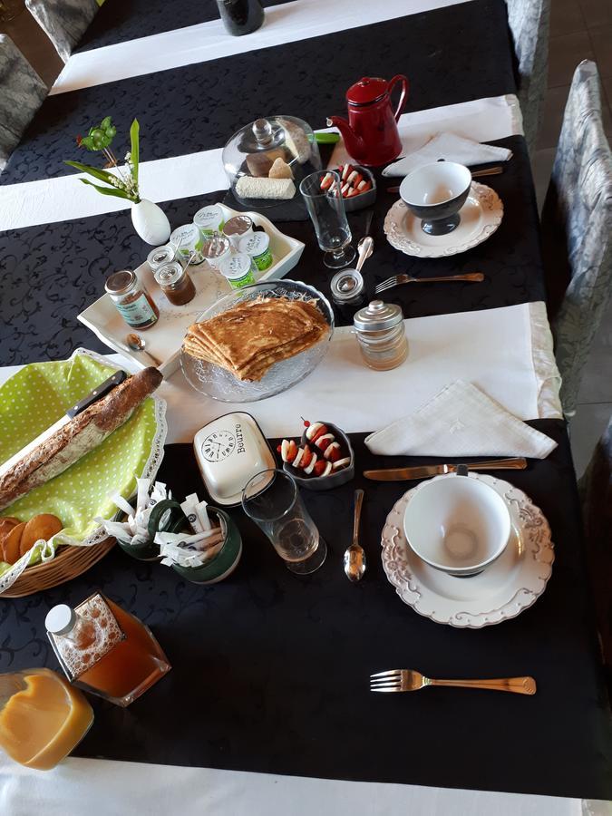 Aux Greniers A Reves Bed & Breakfast Plestan Ngoại thất bức ảnh