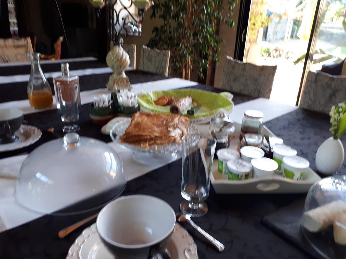 Aux Greniers A Reves Bed & Breakfast Plestan Ngoại thất bức ảnh